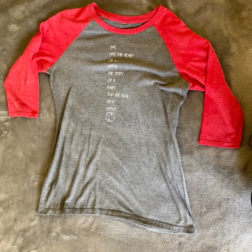 Baseball tee